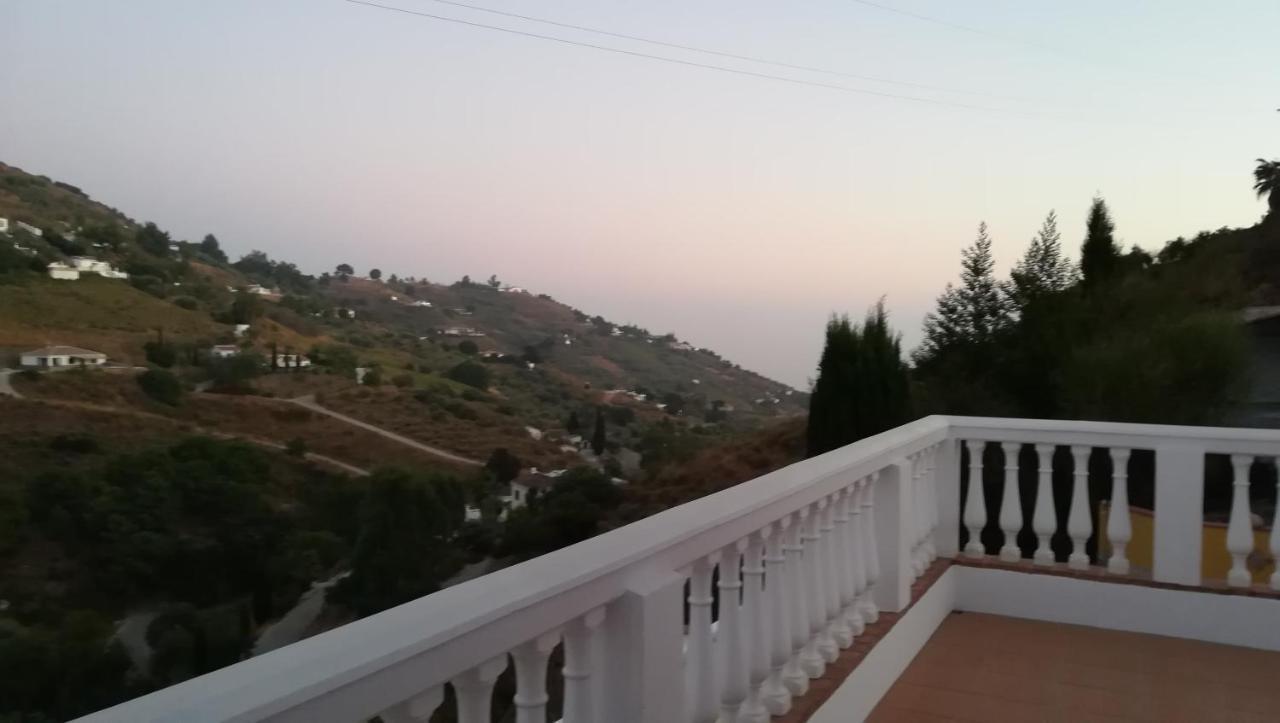 Villa Abril Cómpeta Exterior foto