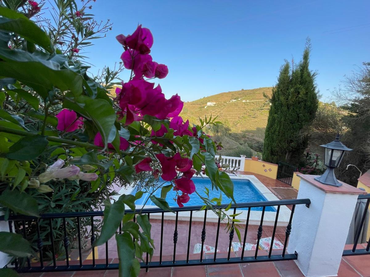 Villa Abril Cómpeta Exterior foto